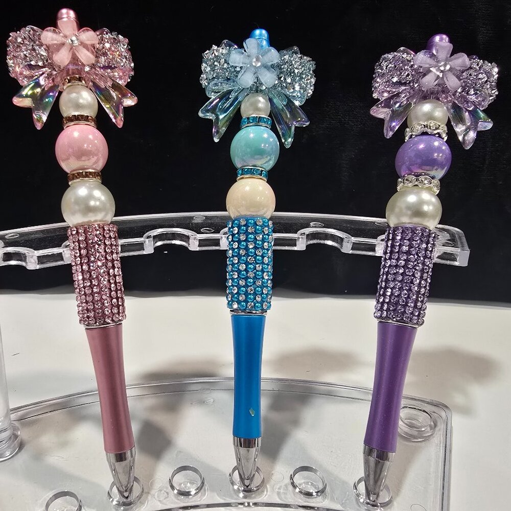 Pick-a-Pretty Pen w/Beautiful Bows & Bling by PenGwensPosh